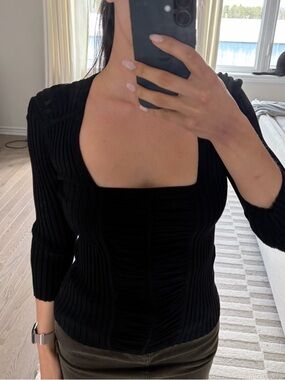 Black Ribbed Square-Neck Women's Top